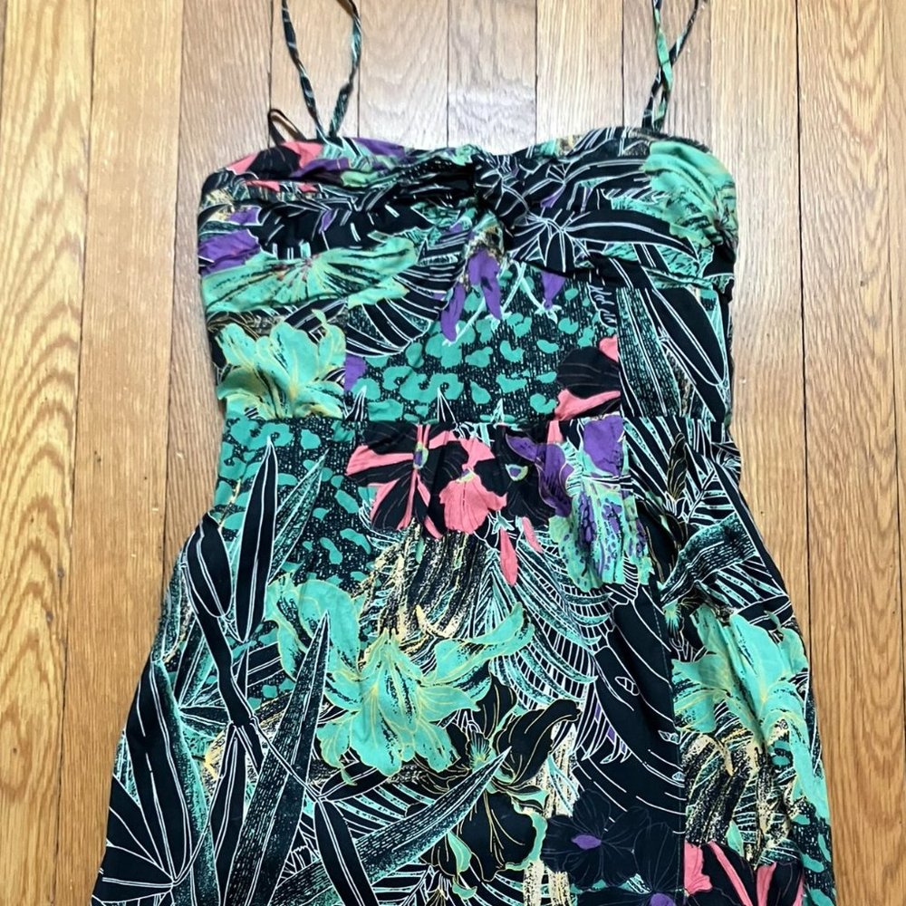 Edme and Esyllte Size 6 Tulip Hem Tropical Dress